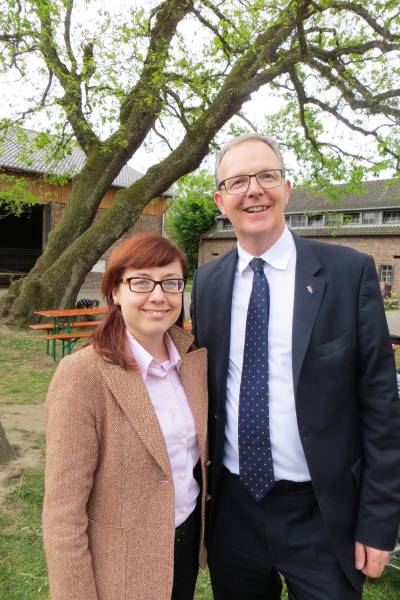 Als besonderen Gast konnten wir Axel Voss, Abgeordneter in Europischen Parlament fr die CDU (EVP Fraktion) begren. Hier rechts im Foto neben Anna Maria Fischbach, der stellvertretenden Vorsitzenden der CDU Wahn, Wahnheide, Lind, Libur. - Als besonderen Gast konnten wir Axel Voss, Abgeordneter in Europäischen Parlament für die CDU (EVP Fraktion) begrüßen. Hier rechts im Foto neben Anna Maria Fischbach, der stellvertretenden Vorsitzenden der CDU Wahn, Wahnheide, Lind, Libur.