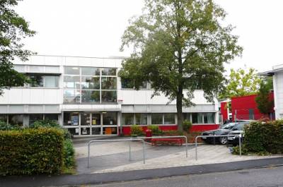 Wie hier an der GGS Adolf-Kolping-Str. in Wahn hat am 08.09.2011... - Wie hier an der GGS Adolf-Kolping-Str. in Wahn hat am 08.09.2011...